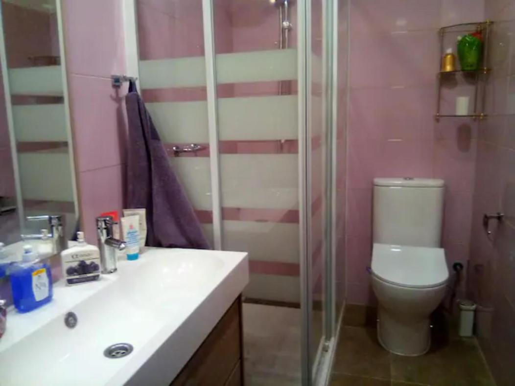 Las Golondrinas Habitacion En Piso Centrico Para Una O Dos Personas Zaragoza Buitenkant foto
