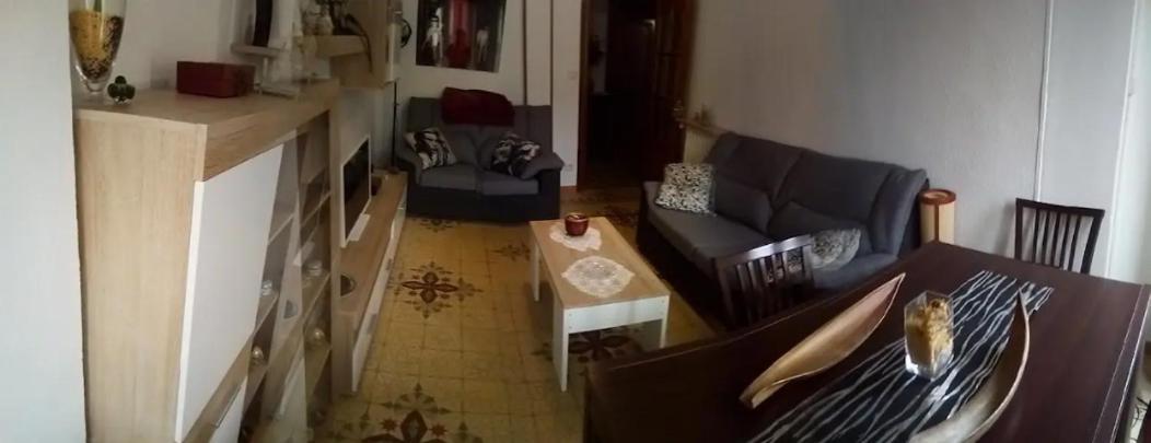 Las Golondrinas Habitacion En Piso Centrico Para Una O Dos Personas Zaragoza Buitenkant foto